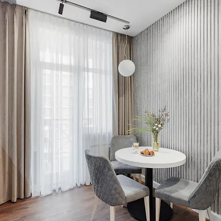 The On The Seaside In Odesa! Luxury In Arcadia, Near Seaside! Apartment *