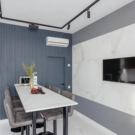 The On The Seaside In Odesa! Luxury In Arcadia, Near Seaside! Διαμέρισμα Οδησσός